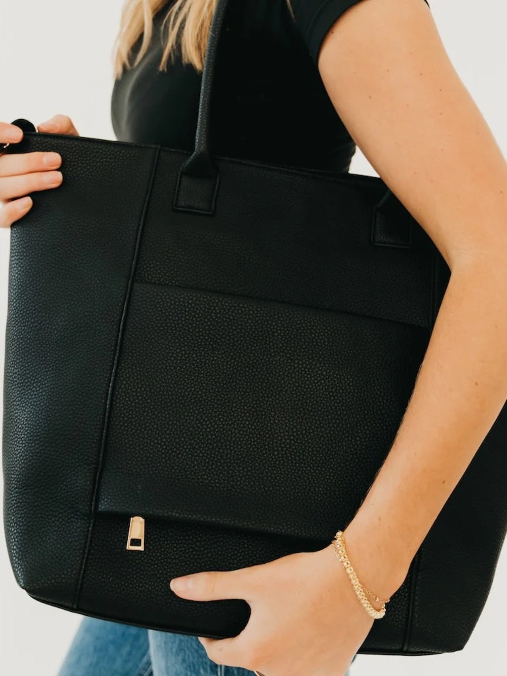 Pretty Simple Courtney Tote Woven Vegan Leather Checkered Black/White - Picture 3 of 7